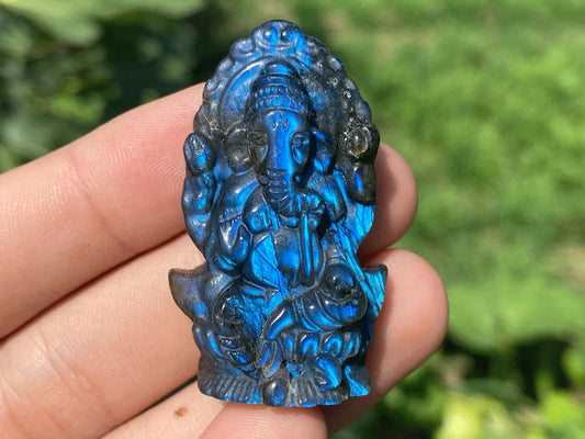 Carving Gemstone Awesome Ganesh Idol Shape 3.5-4.5 Inch Labradorite Carving Stone For Home Temple Decoration Carving Stone