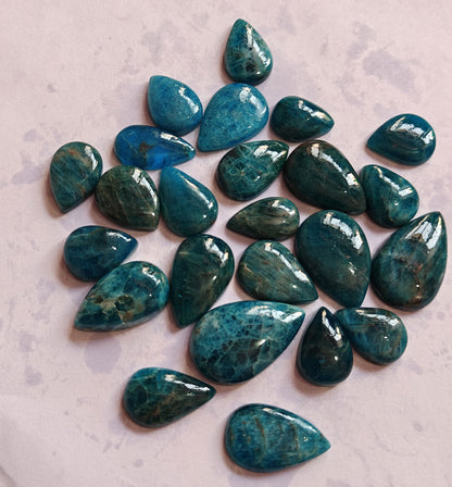 Blue Apatite Pear Cut Gemstone for Jewelry