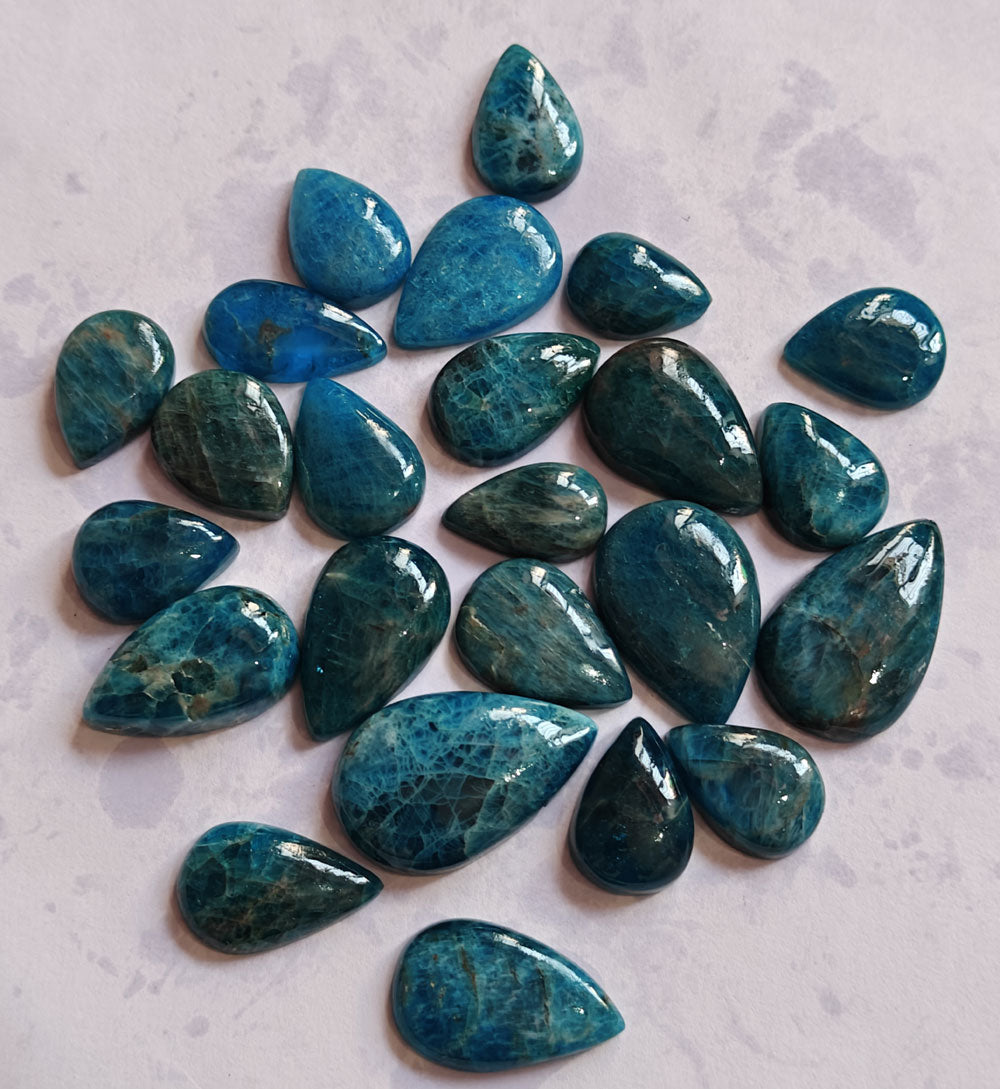 Blue Apatite Pear Cut Gemstone for Jewelry