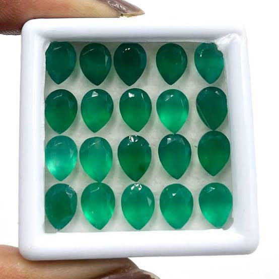 Green Onyx Round Cut Gemstone for Jewelry