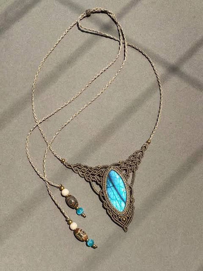 Macrame Oval Necklace Labradorite | Handmade Jewelry
