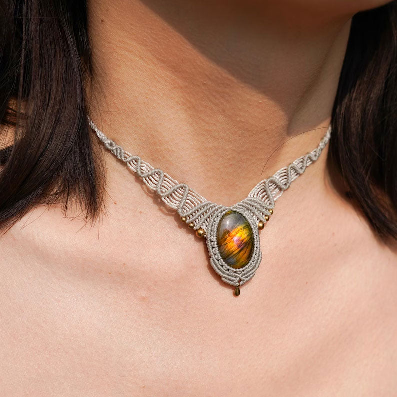 Labradorite Macrame Necklace - Handmade Boho Jewelry