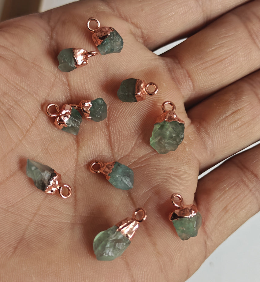 Trendy 10To15mm Aquamarine Raw Gemstone Pendant Brass Golden Color Electroplated Setting Pendant Uneven Shape Pendant For Happy Birthday Gift's Pendant