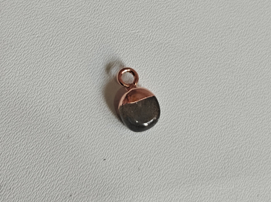8To12mm Smoky Quartz Raw Gemstone Pendant Brass Golden Color Electroplated Setting Pendant Drop Shape Pendant For Happy Birthday Gift's Pendant