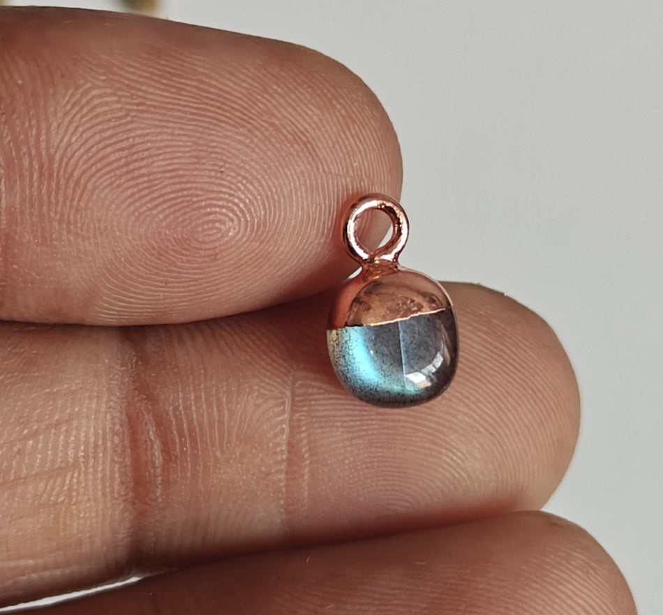 8To12mm Smoky Quartz Raw Gemstone Pendant Brass Golden Color Electroplated Setting Pendant Drop Shape Pendant For Happy Birthday Gift's Pendant