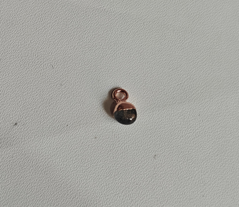 8To12mm Black Sport Quartz Gemstone Pendant Brass Golden Color Electroplated Setting Pendant Drop Shape Pendant For Happy Birthday Gift's Pendant