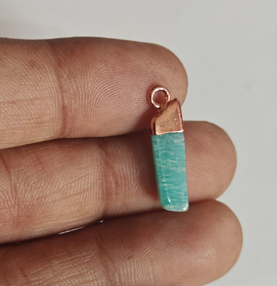 8To12mm Amazonite Scale Raw Gemstone Pendant Brass Golden Color Electroplated Setting Pendant Scale Shape Pendant For Happy Birthday Gift's Pendant