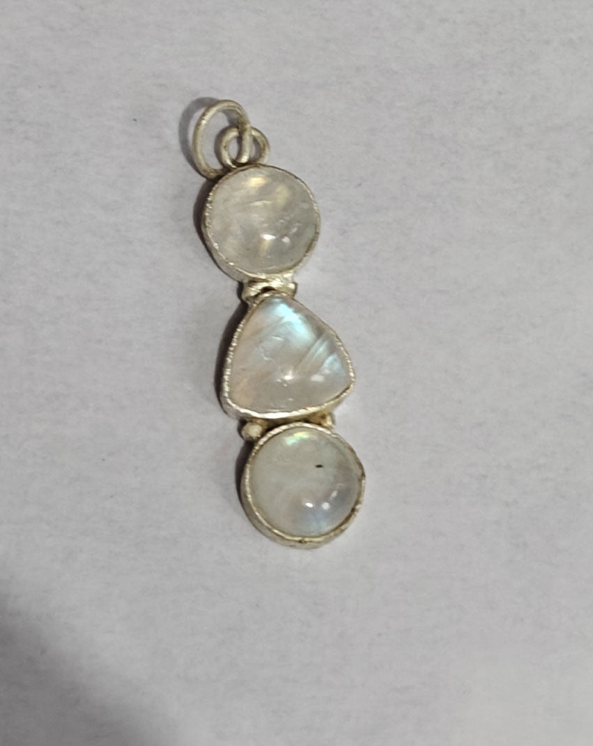 Awesome Handmade Triple Stone Size 10MM 12MM Round Triangle Shape Rainbow Moonstone Gemstone Pendant Bezel Setting 925 Sterling Silver Pendant For Happy Birthday Gift Pendant