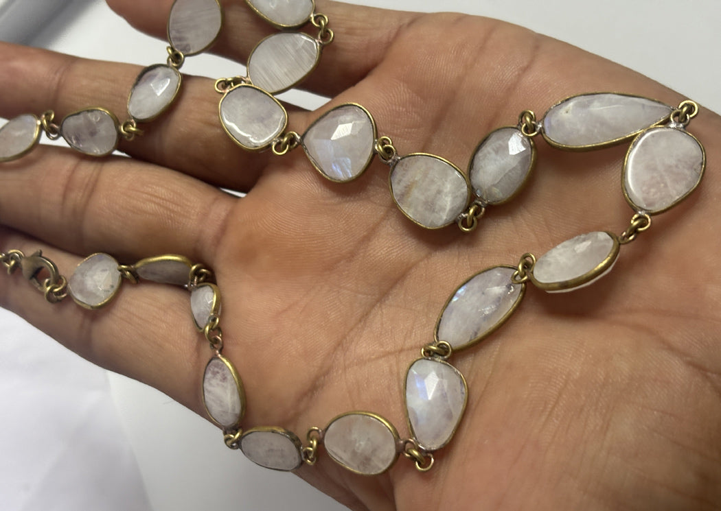 Handmade 8mm Rainbow Moonstone Beads Gems Uneven Shape Metal Chain Necklace Bezel With Set Jewelry For Women Gift Metal Brass Necklace Jewelry