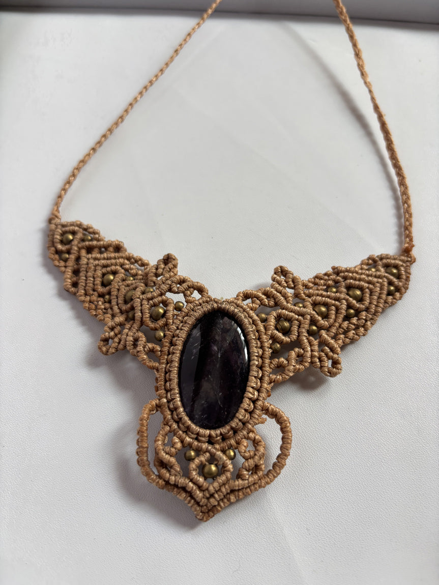 Handmade Macrame Necklace Stone Size 25To30MM Oval Shape Black Onyx Gemstone Golden Color Threads Necklace For Women And Girl's Jewelry