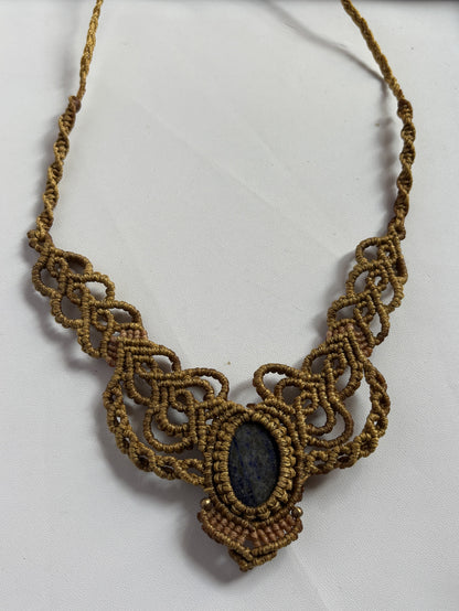 Handmade Macrame Necklace Stone Size 25To30MM Oval Shape Lapis Lazuli Gemstone Green Color Threads Necklace For Women And Girl's Jewelry