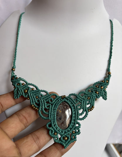 Macrame Labradorite Oval Necklace 25–30mm | Purple Threads