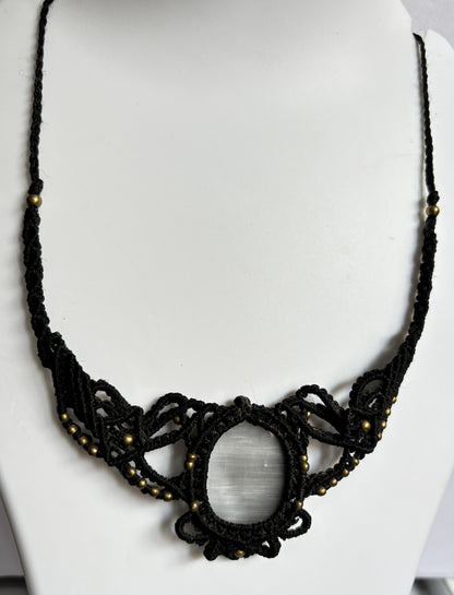 Trendy Handmade Macrame Necklace Stone Size 25To30MM Round Shape Agate Gemstone Beads Black Color Threads Necklace For Women And Girl's Jewelry