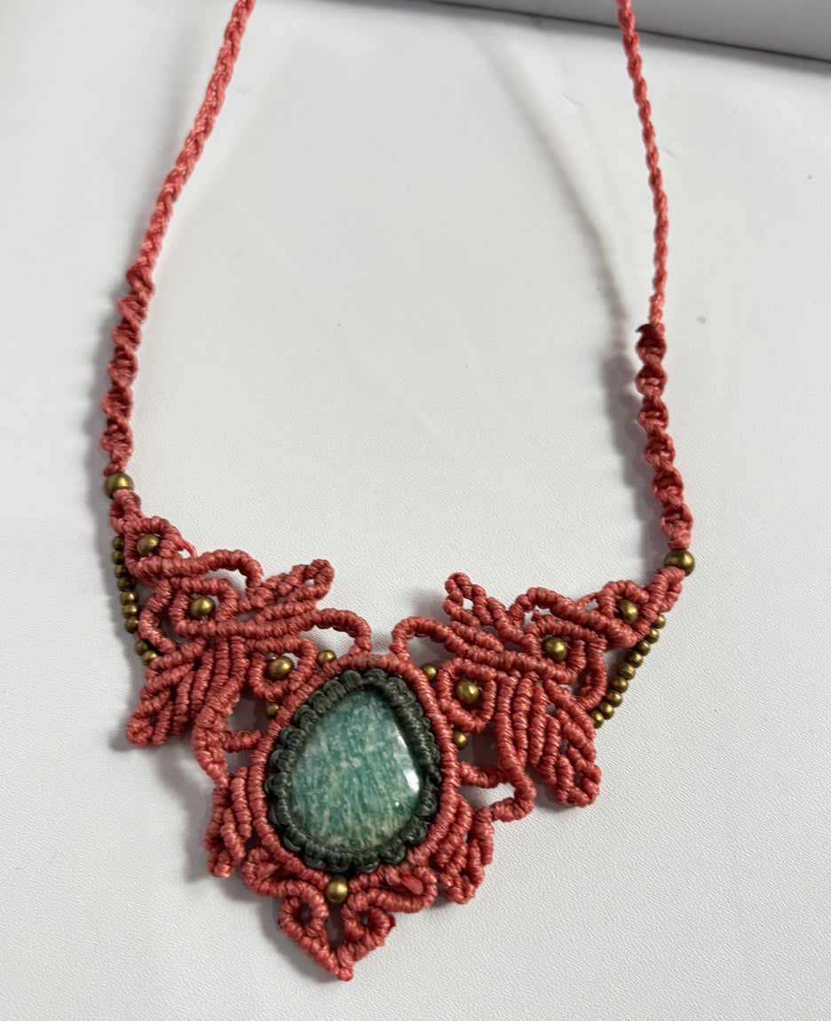 Trendy Handmade Macrame Necklace Stone Size 25To30MM Pear Shape Amazonite Gemstone Beads White Green Color Threads Necklace For Women And Girl's Jewelry