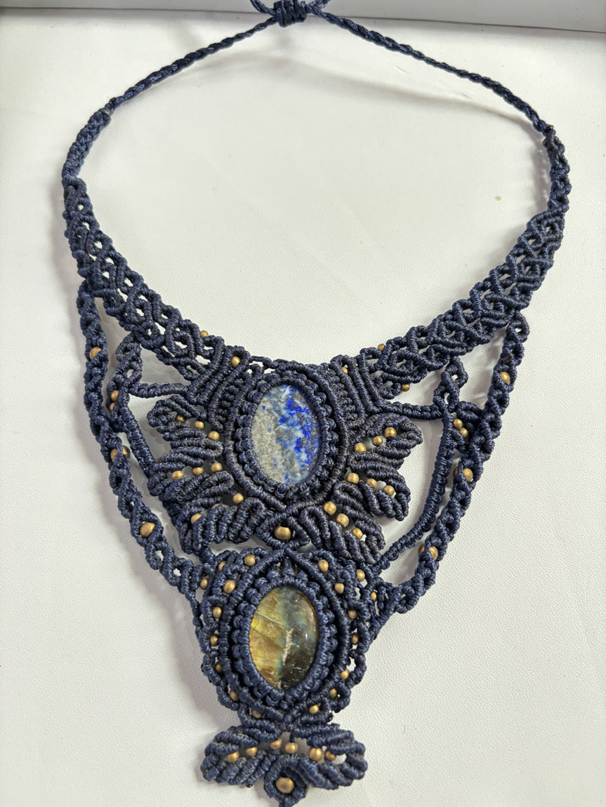 Macrame Labradorite & Tiger Eye Oval Necklace | Green Threads