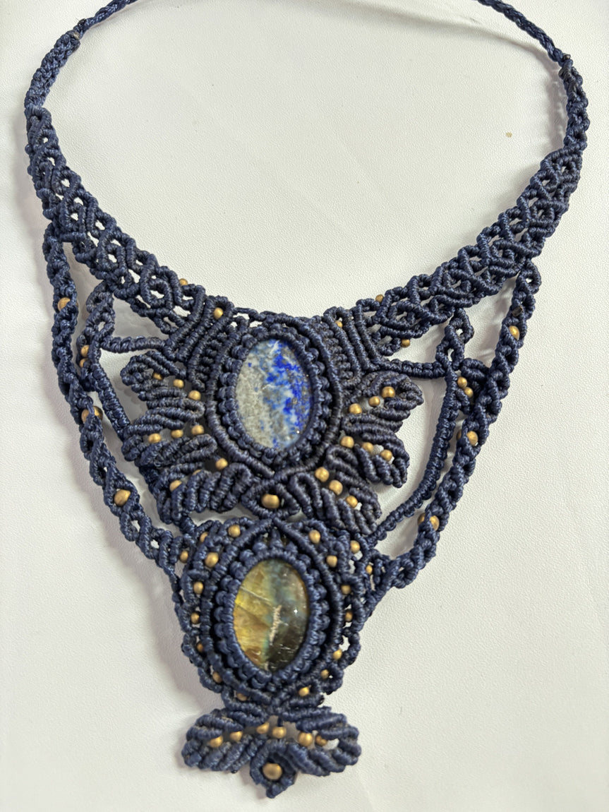 Macrame Labradorite & Tiger Eye Oval Necklace | Green Threads