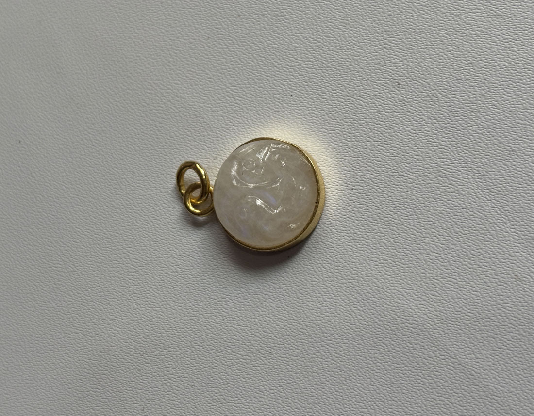 Handmade 12To15MM Multiple Shape Rainbow Moonstone or Mix Stone Pendant Bezel Setting 925 Sterling Silver Gold Plated Pendant Anniversary Gift for Wife For Her