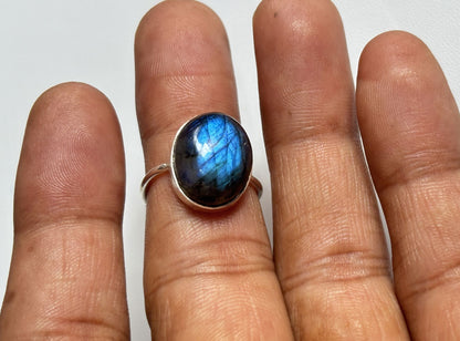 Handmade 925 Sterling Silver Adjustable Rings 12MM Oval Shape Labradorite Gemstone Ring Bezel Setting Ring For Anniversary Gift Ring