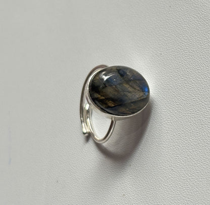 Handmade 925 Sterling Silver Adjustable Rings 12MM Oval Shape Labradorite Gemstone Ring Bezel Setting Ring For Anniversary Gift Ring