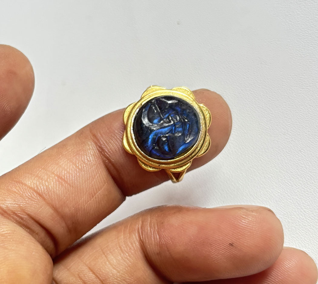 Handmade 925 Sterling Silver Adjustable Rings 12MM Full Moonstone Shape Labradorite Gemstone Ring Bezel Setting Ring For Anniversary Gift Ring