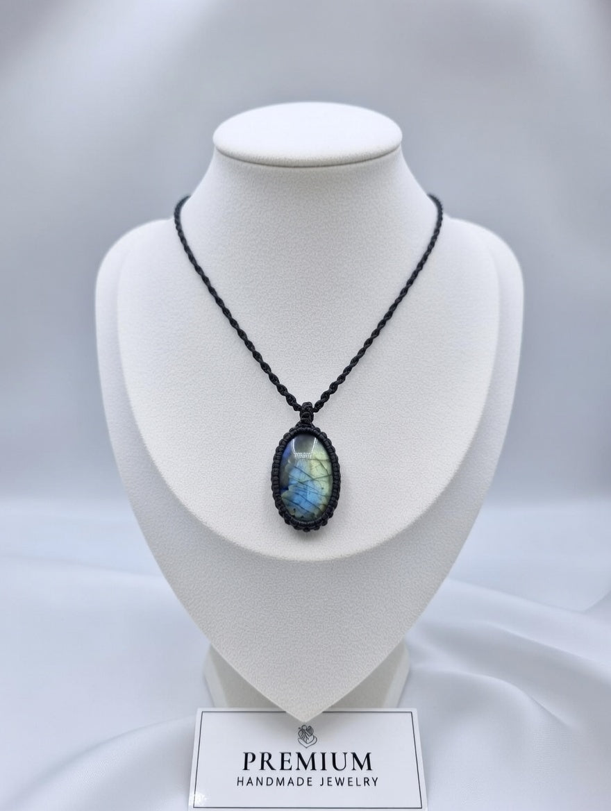 Large Labradorite Oval Macramé Necklace | Hariom Creations